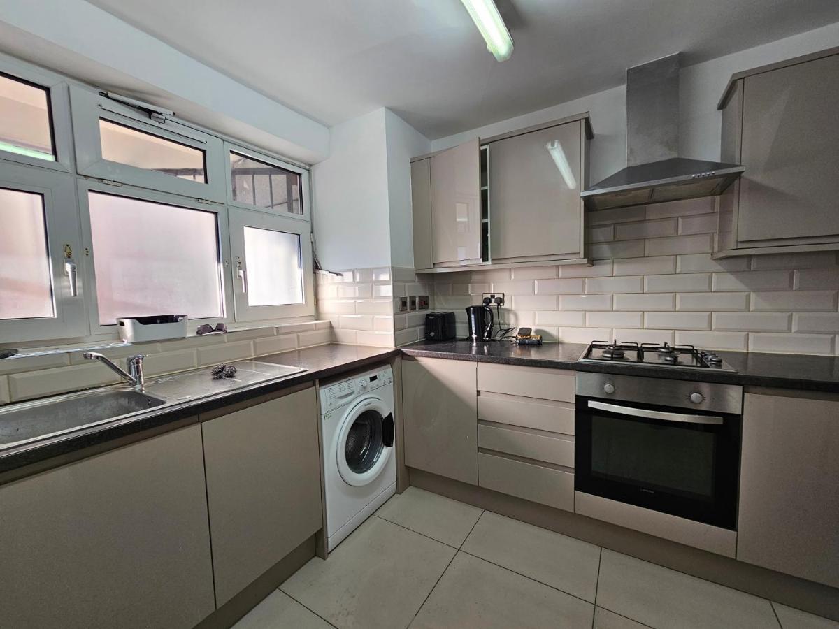 لندن Towerhill Rooms المظهر الخارجي الصورة