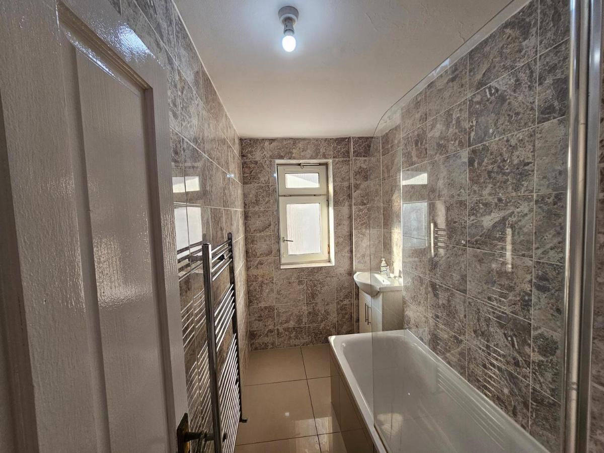 لندن Towerhill Rooms المظهر الخارجي الصورة